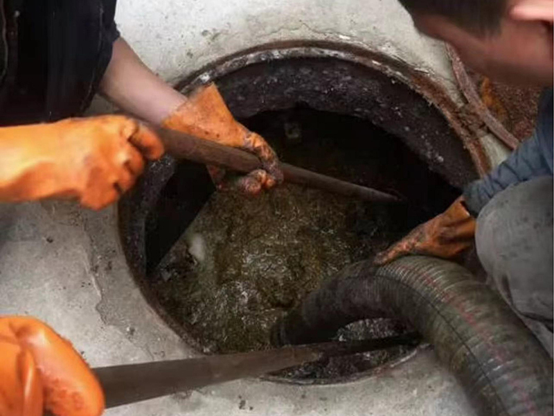 德钦化油池、化粪池清理要做哪些安全措施？